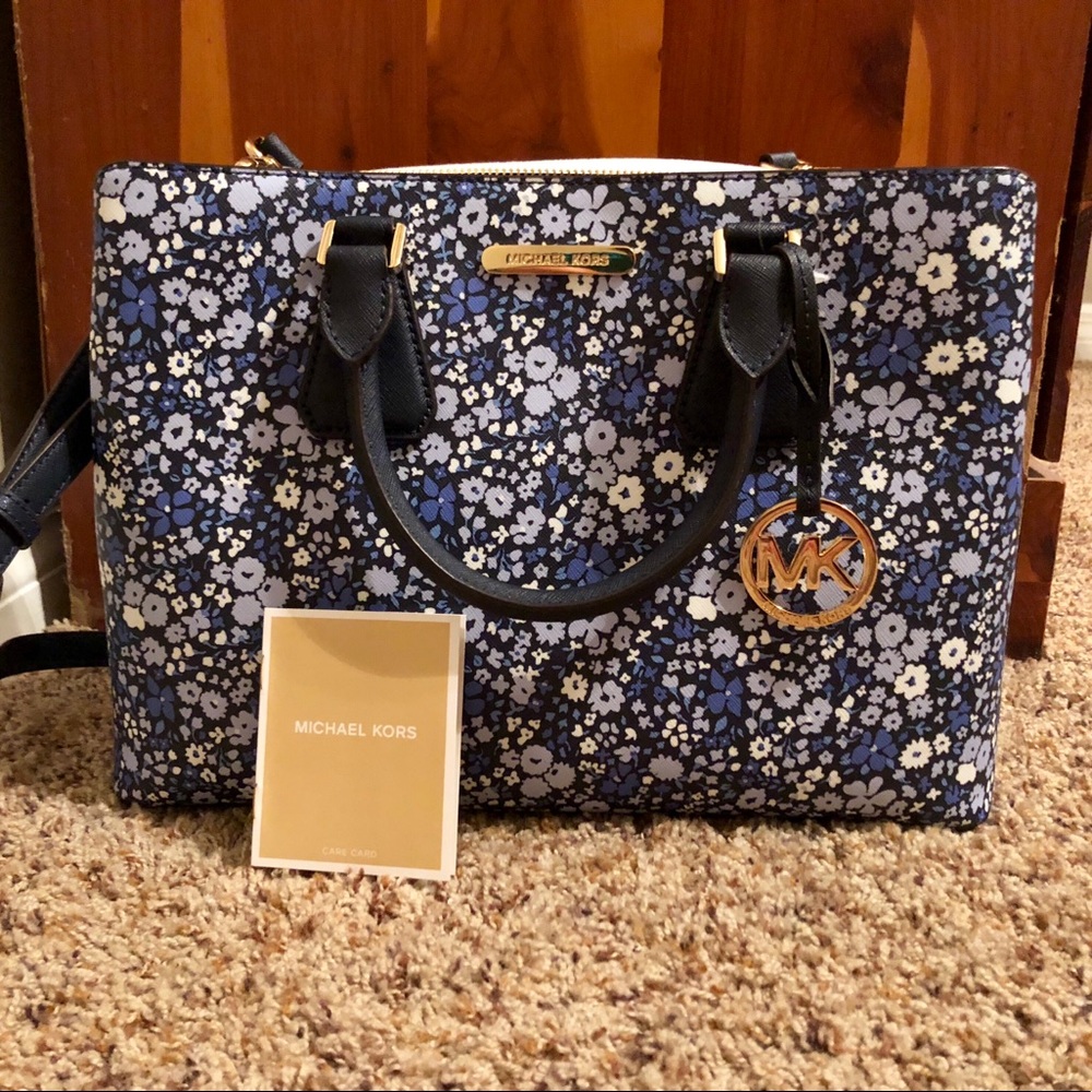 Michael Kors Navy Camille large satchel purse